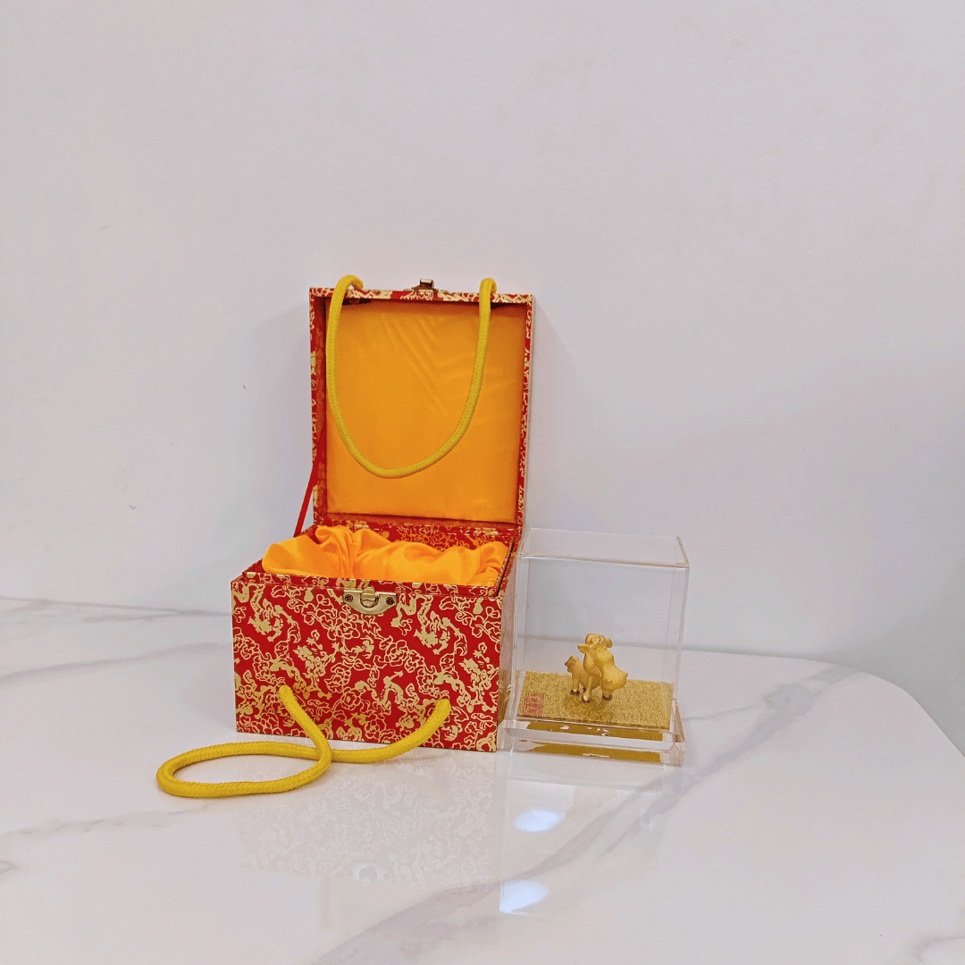 Velvet Gold Chinese Zodiac Horse - myterracottawarriors